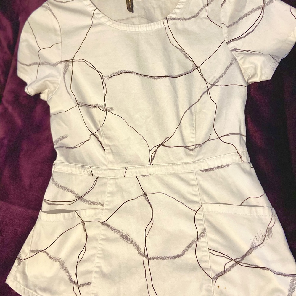 Women’s scrub top